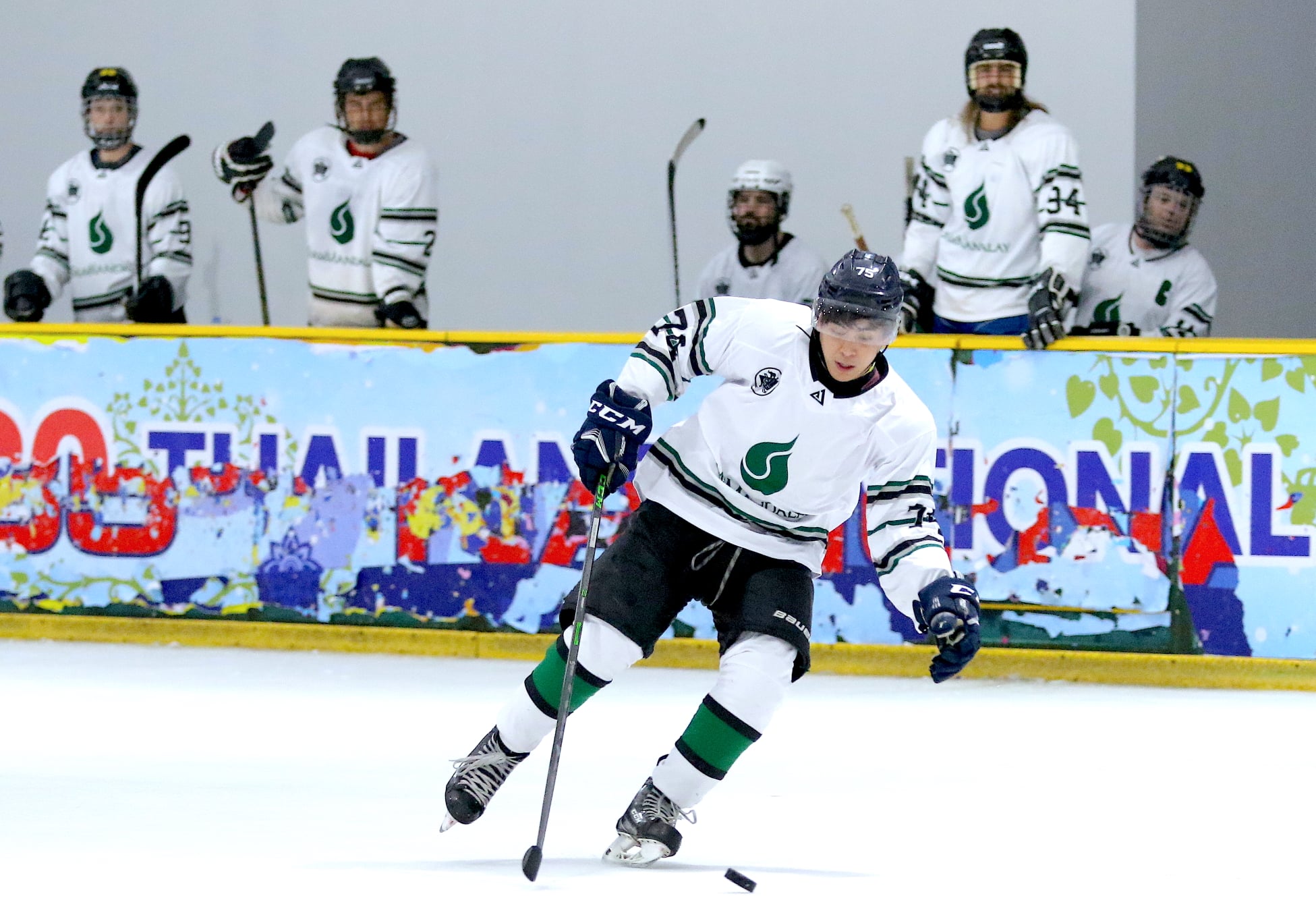 Siam Mandalay (6) vs Novotel Spitfires (2) 13-12-2020